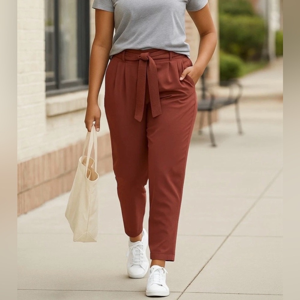 Athleta Skyline Pant II Paper Bag Waist Belted Maroon Size 2